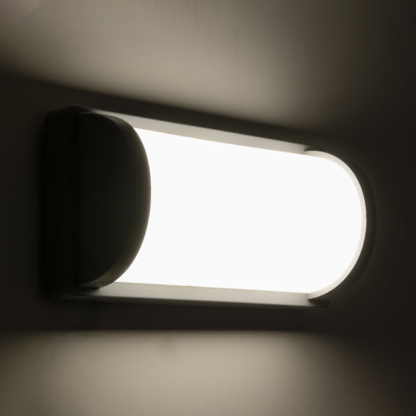 GLOBOSTAR® CELESTIAL 60695 Φωτιστικό Τοίχου – Απλίκα Εσωτερικού/Εξωτερικού Χώρου LED 15W 1575lm 120° AC175-265V Αδιάβροχο IP65 – Πλαστικό Σώμα – Φυσικό λευκό 4500K – Μ26 x Π9 x Υ13.5cm – Γκρι – Bridgelux Chip – 3 Χρόνια Εγγύηση