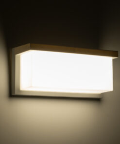 GLOBOSTAR® CITYSCAPE 60697 Φωτιστικό Τοίχου – Απλίκα Εσωτερικού/Εξωτερικού Χώρου LED 18W 1890lm 120° AC175-265V Αδιάβροχο IP65 – Πλαστικό Σώμα – Φυσικό λευκό 4500K – Μ23.5 x Π11 x Υ10cm – Λευκό – Bridgelux Chip – 3 Χρόνια Εγγύηση