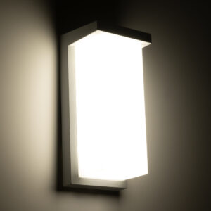 GLOBOSTAR® LOFT 60760 Φωτιστικό Τοίχου – Απλίκα Εσωτερικού/Εξωτερικού Χώρου LED 18W 1890lm 120° AC175-265V Αδιάβροχο IP65 – Πλαστικό Σώμα – Φυσικό λευκό 4500K – Μ24.5 x Π11 x Υ9.5cm – Λευκό – Bridgelux Chip – 3 Χρόνια Εγγύηση