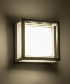 GLOBOSTAR® MAJESTIC 60775 Φωτιστικό Τοίχου – Απλίκα Εσωτερικού/Εξωτερικού Χώρου LED 10W 1050lm 120° AC175-265V Αδιάβροχο IP65 – Πλαστικό Σώμα – Φυσικό λευκό 4500K – Μ17 x Π17 x Υ9cm – Λευκό – Bridgelux Chip – 3 Χρόνια Εγγύηση