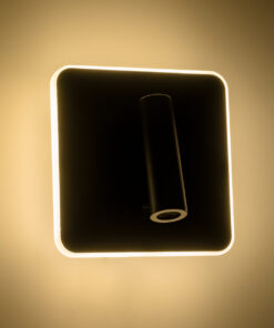 GloboStar® LADY-S 60943 Μοντέρνο Φωτιστικό Τοίχου – Απλίκα Ξενοδοχείου Bed Side LED 6W 600lm 36° & 360° AC 220-240V – Reading Light & Κρυφός Φωτισμός – Φορτιστής USB 3A – Μ15 x Π15 x Υ7cm – Φυσικό Λευκό 4500K – Μαύρο – 3 Χρόνια Εγγύηση