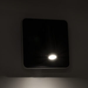 GloboStar® LADY-S 60943 Μοντέρνο Φωτιστικό Τοίχου – Απλίκα Ξενοδοχείου Bed Side LED 6W 600lm 36° & 360° AC 220-240V – Reading Light & Κρυφός Φωτισμός – Φορτιστής USB 3A – Μ15 x Π15 x Υ7cm – Φυσικό Λευκό 4500K – Μαύρο – 3 Χρόνια Εγγύηση