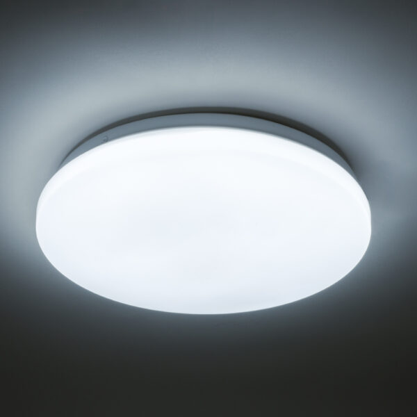 GloboStar® CELANO 61005 LED Πλαφονιέρα Οροφής Στρόγγυλη Φ26 20W 2000lm 120° AC 220-240V Αδιάβροχη IP54 Φ26 x Υ6cm Ψυχρό Λευκό 6000K – 3 Χρόνια Εγγύηση