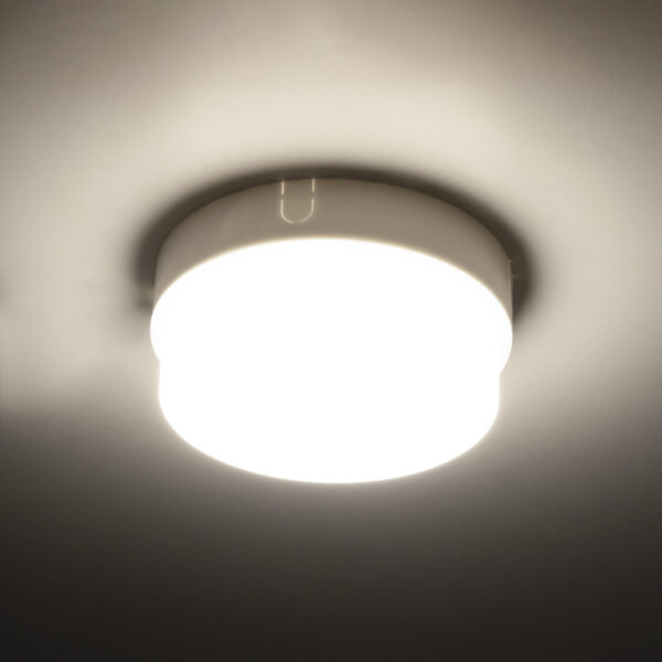 GloboStar® REVANO 61012 LED Πλαφονιέρα Οροφής Στρόγγυλη Φ12 12W 1140lm 180° AC 220-240V Αδιάβροχη IP54 Φ12 x Υ4.5cm Φυσικό Λευκό 4500K – 2 Χρόνια Εγγύηση
