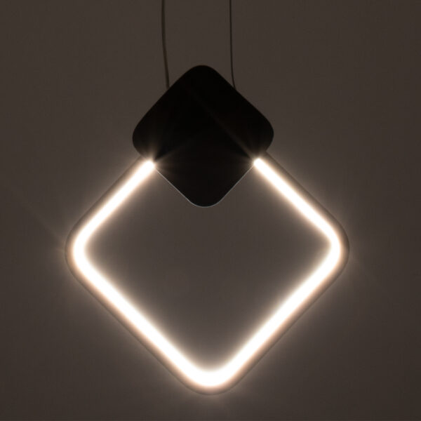 GloboStar® MARY 61082 Κρεμαστό Φωτιστικό Οροφής Design LED CCT 12W 1440lm 300° AC 220-240V – Εναλλαγή Φωτισμού μέσω Διακόπτη On/Off All In One Ψυχρό 6000k+Φυσικό 4500k+Θερμό 2700k Μ20 x Π2.3 x Υ28.5cm – Μαύρο