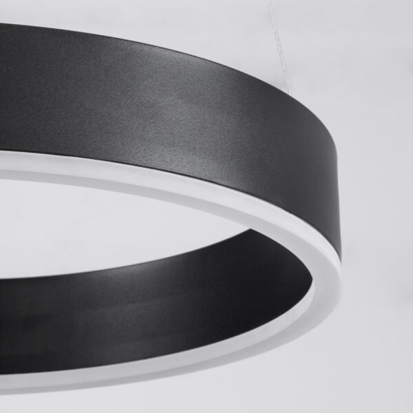 GloboStar® VENOM 61179 Κρεμαστό Φωτιστικό Δαχτυλίδι-Κύκλος LED CCT 67W 7863lm 120° AC 220-240V – Εναλλαγή Φωτισμού μέσω Τηλεχειριστηρίου All In One Ψυχρό 6000K+Φυσικό 4500K+Θερμό 2700K Dimmable Φ80cm – Μαύρο – 3 Years Warranty