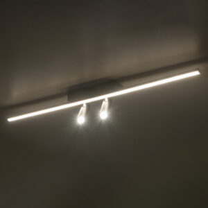 GLOBOSTAR® BARETTI 61226 Φωτιστικό Οροφής Linear Design LED CCT με Κινούμενα Σποτ LED Downlight 24W 2688lm 160° & 45° AC 220-240V IP20  – Εναλλαγή Φωτισμού μέσω Διακόπτη On/Off All In One Ψυχρό 6000k+Φυσικό 4500k+Θερμό 2700k Dimmable – Μ80 x Π5.5 x Υ5 cm – Μαύρο – 3 Χρόνια Εγγύηση