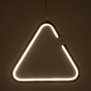 GloboStar® CEROBA 61307 Κρεμαστό Φωτιστικό Οροφής Linear Design LED CCT 12W 1320lm 360° AC 220-240V – Εναλλαγή Φωτισμού μέσω Διακόπτη On/Off All In One Ψυχρό 6000k+Φυσικό 4500k+Θερμό 2700k Μ22 x Π2 x Υ22cm – Μαύρο – 3 Years Warranty
