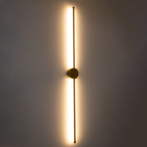 GloboStar® DIADEM 61334 Φωτιστικό Τοίχου – Απλίκα Design LED CCT 18W 2160lm 120° AC 220-240V – Εναλλαγή Φωτισμού μέσω Διακόπτη On/Off All In One Ψυχρό 6000k+Φυσικό 4500k+Θερμό 2700k Μ10 x Π4 x Υ120cm – Χρυσό – 3 Years Warranty