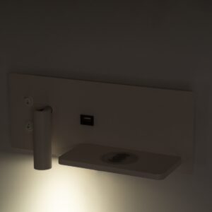 GloboStar® PALADIN 61354 Μοντέρνο Φωτιστικό Τοίχου – Απλίκα Ξενοδοχείου Bed Side LED 6W 720lm 36° AC 220-240V – Reading Light & Κρυφός Φωτισμός – Φορτιστές USB 3A & Wireless 20W – Μ30 x Π11 x Υ12cm – Φυσικό Λευκό 4500K – Λευκό – Δεξί