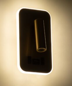 GloboStar® LADY-O 61366 Μοντέρνο Φωτιστικό Τοίχου – Απλίκα Ξενοδοχείου Bed Side LED 10W 1000lm 36° & 360° AC 220-240V – Reading Light & 360° Κρυφός Φωτισμός – Φορτιστής USB 3A – Μ10.5 x Π10 x Υ18.5cm – Φυσικό Λευκό 4500K – Χρυσό Βούρτσας