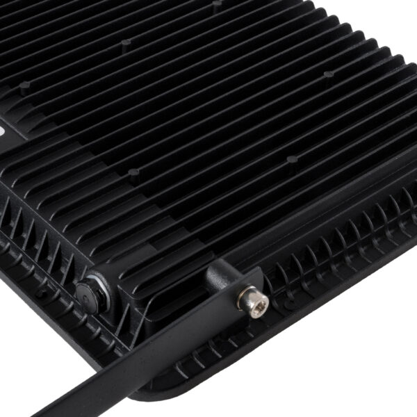 GloboStar® ATLAS 61433 Επαγγελματικός Προβολέας LED 200W 23000lm 120° AC 220-240V – Αδιάβροχος IP67 – Μ38 x Π4 x Υ28cm – Μαύρο – Θερμό Λευκό 2700K – LUMILEDS Chips – TÜV Rheinland Certified – 5 Years Warranty