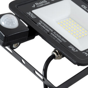 GloboStar® AURORA 61439 Επαγγελματικός Προβολέας LED 30W 3750lm 120° AC 220-240V με Ενσωματωμένο Ρυθμιζόμενο Αισθητήρα Κίνησης PIR – Αδιάβροχος IP67 – Μ16 x Π5 x Υ17.5cm – Μαύρο – Ψυχρό Λευκό 6000K – LUMILEDS Chips – TÜV Rheinland Certified – 3 Years Warranty