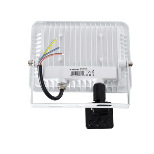 GloboStar® AURORA 61440 Επαγγελματικός Προβολέας LED 30W 3750lm 120° AC 220-240V με Ενσωματωμένο Ρυθμιζόμενο Αισθητήρα Κίνησης PIR – Αδιάβροχος IP67 – Μ16 x Π5 x Υ17.5cm – Λευκό – Ψυχρό Λευκό 6000K – LUMILEDS Chips – TÜV Rheinland Certified – 3 Years Warranty