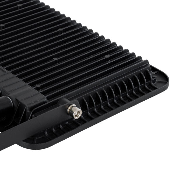 GloboStar® AURORA 61443 Επαγγελματικός Προβολέας LED 100W 12500lm 120° AC 220-240V με Ενσωματωμένο Ρυθμιζόμενο Αισθητήρα Κίνησης PIR – Αδιάβροχος IP67 – Μ25 x Π6.5 x Υ27.5cm – Μαύρο – Ψυχρό Λευκό 6000K – LUMILEDS Chips – TÜV Rheinland Certified – 3 Years Warranty