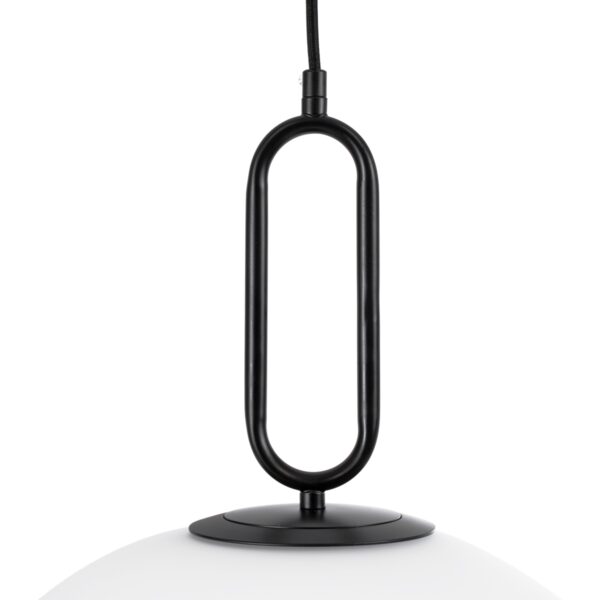 GloboStar® BELLISSIMO 61491 Μοντέρνο Κρεμαστό Φωτιστικό Οροφής Μονόφωτο 1 x E27 Γαλακτερή Γυάλινη Μπάλα με Μεταλλικό Μαύρο Ματ Σώμα Φ40 x Υ62cm