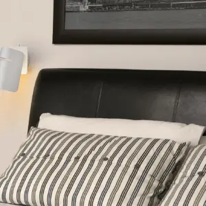 Faro Barcelona SMILE  Επιτοίχιο Φωτιστικό Σε Λευκό Χρώμα  15W   – 62130