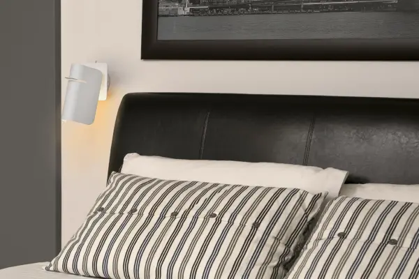 Faro Barcelona SMILE  Επιτοίχιο Φωτιστικό Σε Λευκό Χρώμα  15W   – 62130