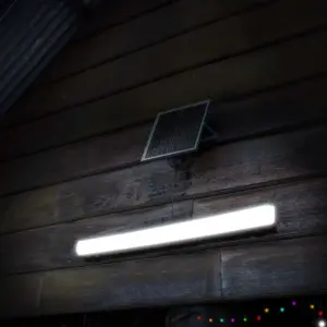LED Ηλιακό Γραμμικό Φωτιστικό με Λευκό Σώμα και Χειριστήριο 18W V-TAC 120cm Αδιάβροχο  3000K-4000K-6400K – 6500