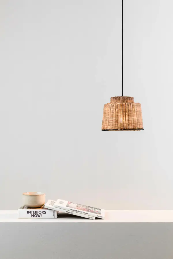 Faro Barcelona SAIPAN Κρεμαστό Φωτιστικό E27 σε Μαύρο/Ραττάν – 65134-76