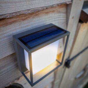 Lutec Curtis Επιτοίχιο Ηλιακό Φωτιστικό Led Τοίχου Σκούρο Γκρι Χρώμα LED 300lm 3000K IP54 – 6934601118