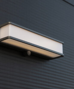 Lutec Doblo Ηλιακό Φωτιστικό LED Επιτοίχιο με Ανιχνευτή Κίνησης Σκούρο Γκρι LED 16.5W 4000K IP54 – 6943801125