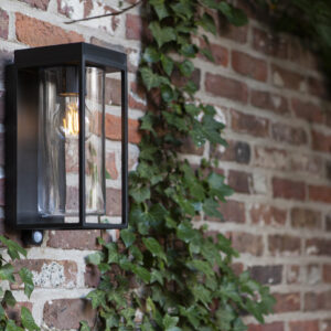 Lutec Flair Ηλιακό Τοίχου  Με Ανιχνευτή Κίνησης E27 W/Bulb Μαύρο  E27     IP44  – 6988804012