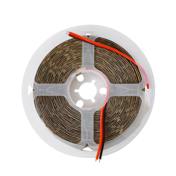 GloboStar® LILAC 70206 Ταινία LED 6W/m 480lm/m 120° DC 24V IP20 – 60 x SMD 2835 LED Chip/Μέτρο – Μ5000 x Π8 x Υ1mm – Ρολό 5 Μέτρων – Μπλε – 5 Χρόνια Εγγύηση
