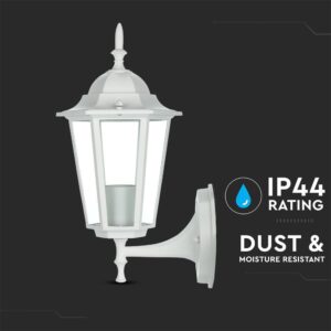 Λευκός εξωτερικός λαμπτήρας τοίχου, αδιάβροχος IP44, ανθεκτικός στη σκόνη και την υγρασία.