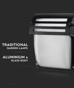 Παραδοσιακός κήπος φωτιστικό τοίχου από αλουμίνιο και γυαλί, ανθεκτικό για εξωτερική χρήση.