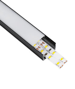 GloboStar® SURFACE-PROFILE 70825-1M Προφίλ Αλουμινίου – Βάση & Ψύκτρα Ταινίας LED με Λευκό Γαλακτερό Κάλυμμα – Επιφανειακή Χρήση – Πατητό Κάλυμμα – Μαύρο – 1 Μέτρο – Μ100 x Π3 x Υ2cm