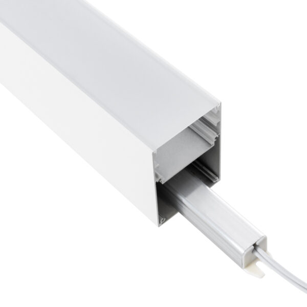 GloboStar® SURFACEPENDANT-PROFILE 70827-1M Προφίλ Αλουμινίου – Βάση & Ψύκτρα Ταινίας LED με Λευκό Γαλακτερό Κάλυμμα – Επιφανειακή & Κρεμαστή Χρήση – Πατητό Κάλυμμα – Λευκό – 1 Μέτρο – Μ100 x Π5 x Υ7cm