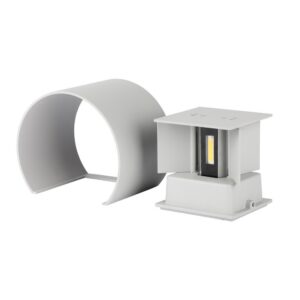 Λευκός μεταλλικός τοίχου φωτισμός με LED, μοντέρνος σχεδιασμός, ιδανικός για εσωτερικούς και εξωτερικούς χώρους.