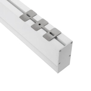 GloboStar® SURFACEPENDANT-PROFILE 70831-1M Προφίλ Αλουμινίου – Βάση & Ψύκτρα Ταινίας LED με Λευκό Γαλακτερό Κάλυμμα – Επιφανειακή & Κρεμαστή Χρήση – Πατητό Κάλυμμα – Λευκό – 1 Μέτρο – Μ100 x Π3.5 x Υ7.4cm