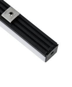 GloboStar® SURFACEPENDANT-PROFILE 70849-1M Προφίλ Αλουμινίου – Βάση & Ψύκτρα Ταινίας LED με Λευκό Γαλακτερό Κάλυμμα – Επιφανειακή & Κρεμαστή Χρήση – Πατητό Κάλυμμα – Μαύρο – 1 Μέτρο – Μ100 x Π2.6 x Υ2.3cm