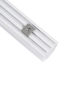 GloboStar® SURFACEPENDANT-PROFILE 70871-1M Προφίλ Αλουμινίου – Βάση & Ψύκτρα Ταινίας LED με Λευκό Γαλακτερό Κάλυμμα – Επιφανειακή & Κρεμαστή Χρήση – Πατητό Κάλυμμα – Λευκό – 1 Μέτρα – Μ100 x Π4.5 x Υ4.2cm