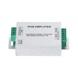 GloboStar® 73392 DC Power & Signal High Speed Amplifier Ενισχυτής Ισχύος & Σήματος Υψηλών Ταχυτήτων 3 Καναλιών DC 12-24V 3 x 4A 96W – Max 12A 288W – IP20 RGB Μ10.5 x Π6.5 x Υ2.5cm – 2 Years Warranty