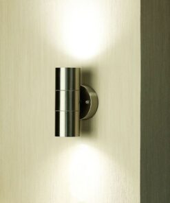 Απλίκα τοίχου από ανοξείδωτο ατσάλι, διπλής κατεύθυνσης φωτισμός, μοντέρνο σχέδιο.