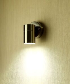 Τοίχων φωτιστικό LED από ατσάλι, μοντέρνας σχεδίασης, για έμφαση σε χώρους διαβίωσης ή επαγγελματικά δωμάτια.