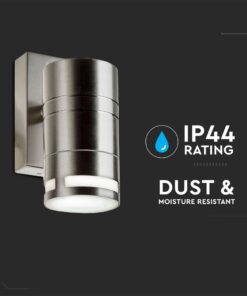 Απλίκα εξωτερικού χώρου, ασημένια, αντοχή στο νερό και σκόνη IP44, ιδανική για φωτισμό βεράντας.