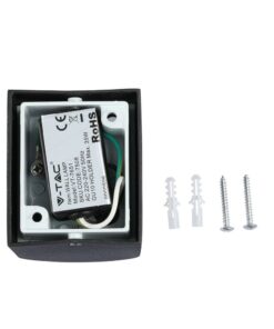 LED εξωτερικό φωτιστικό τοίχου V-TAC με μαύρο περίβλημα, ισχύς 35W. Περιλαμβάνονται βίδες και ούπα.