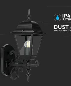 Μαύρο εξωτερικό φωτιστικό τοίχου με προστασία IP44, ανθεκτικό σε σκόνη και υγρασία, κλασικός σχεδιασμός.