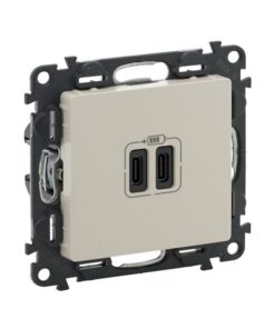 VALENA LIFE ΠΡ 2ΧUSB ΦΟΡΤ ΤΥΠΟΥ C 3000MA IVORY LEGRAND – 753207