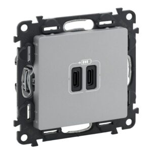 VALENA LIFE ΠΡ 2ΧUSB ΦΟΡΤ ΤΥΠΟΥ C 3000MA ALUM LEGRAND – 753307