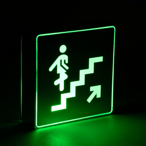 GloboStar® SENSATI 75659 Φωτιστικό Τοίχου Ένδειξης STAIRS UP ARROW LED 1W AC 220-240V IP20 – Σώμα Αλουμινίου – Μ11 x Π11 x Υ3cm – Πράσινο