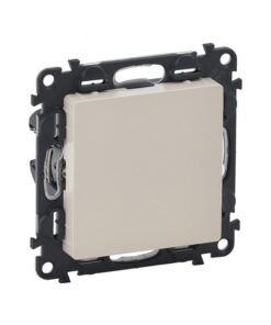 VALENA LIFE ΚΕΝΟ ΚΑΛΥΜΜΑ IVORY LEGRAND – 755181