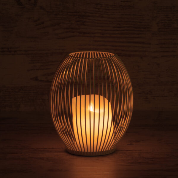 GloboStar® CANDLE 76491 Διακοσμητικό Realistic Κερί με LED Εφέ Κινούμενης Φλόγας – Μπαταρίας 2 x AA (Δεν Συμπεριλαμβάνονται) & Ασύρματο Χειριστήριο IR Θερμό Λευκό 2700K Dimmable Λευκό Φ16 x Υ18cm