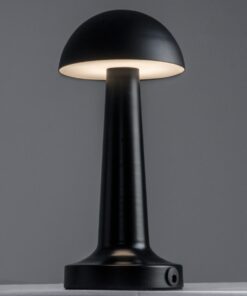 GloboStar® COCO 76509 Μοντέρνο Επιτραπέζιο Φωτιστικό Πορτατίφ LED 1.5W 105lm 120° DC 5V Επαναφορτιζόμενο με Μπαταρία Li-ion 1800mAh – Διακόπτη Αφής με 3 Εντάσεις Φωτισμού Θερμό Λευκό 2700K Dimmable – Φ10 x 22cm – Μαύρο