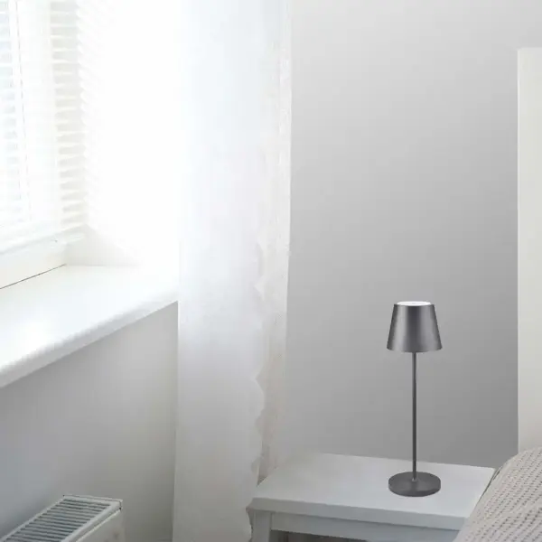 LED Επαναφορτιζόμενο Πορτατίφ V-TAC 2W Dimmable με Γκρι Σώμα IP 54 Θερμό Λευκό 3000K – 7653