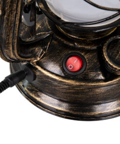 GloboStar® 76547 Vintage Επιτραπέζιο Διακοσμητικό Φωτιστικό LED Retro Μπρούτζινο Φαναράκι Flame Effect 10W 500lm Επαναφορτιζόμενο με Διακόπτη On/Off & Καλώδιο Πρίζα Σούκο – Μπαταρίας 2×18650 4000Mah (Περιλαμβάνονται) Ultra Θερμό Λευκό 1800K